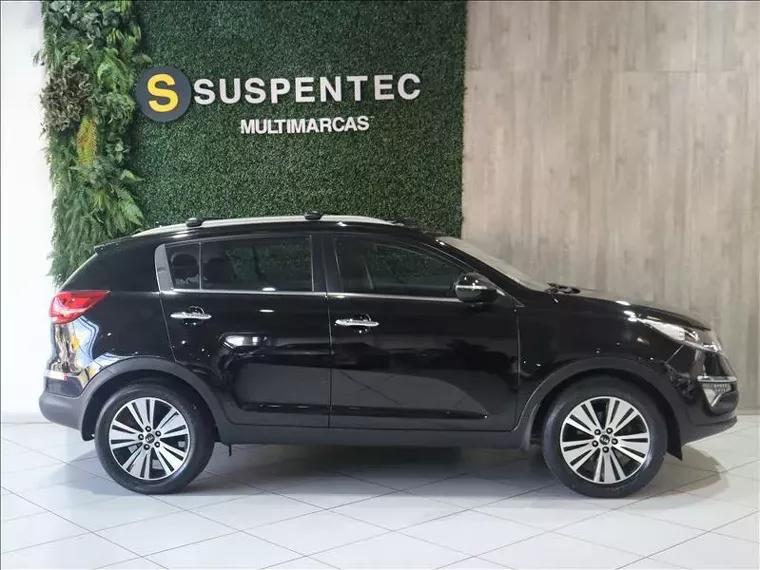 KIA Sportage Preto 4