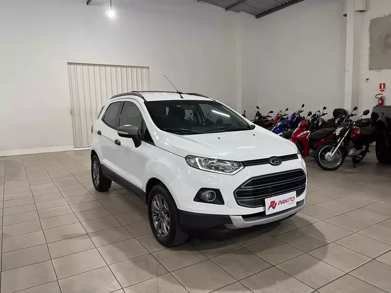 Ford Ecosport Branco 12