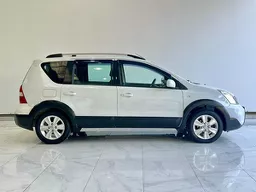 Nissan Livina