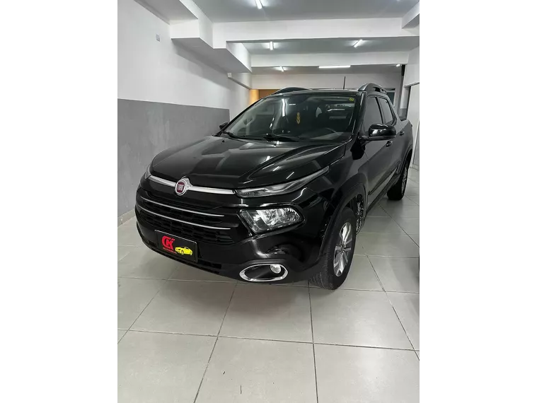 Fiat Toro Preto 3