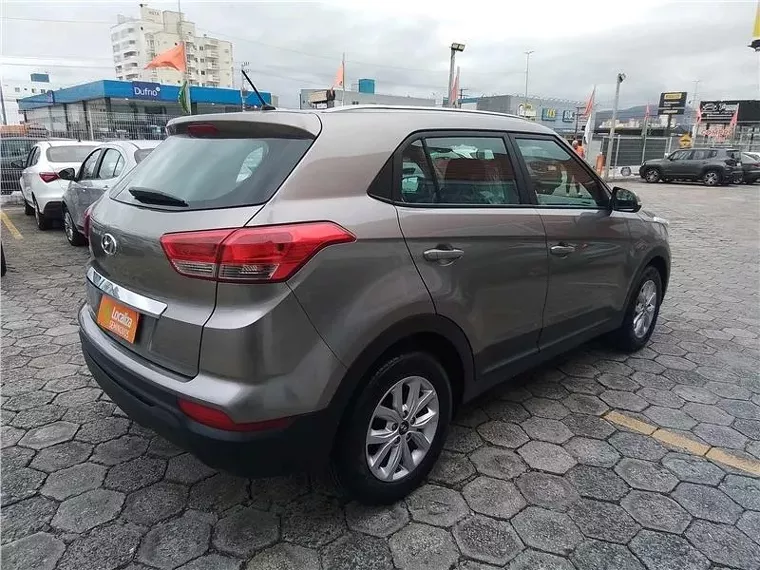 Hyundai Creta Prata 5