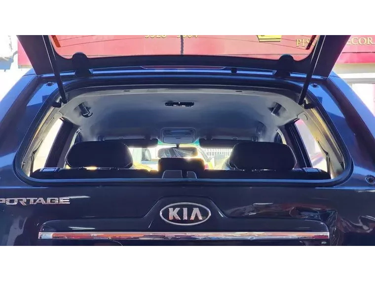 KIA Sportage Preto 8