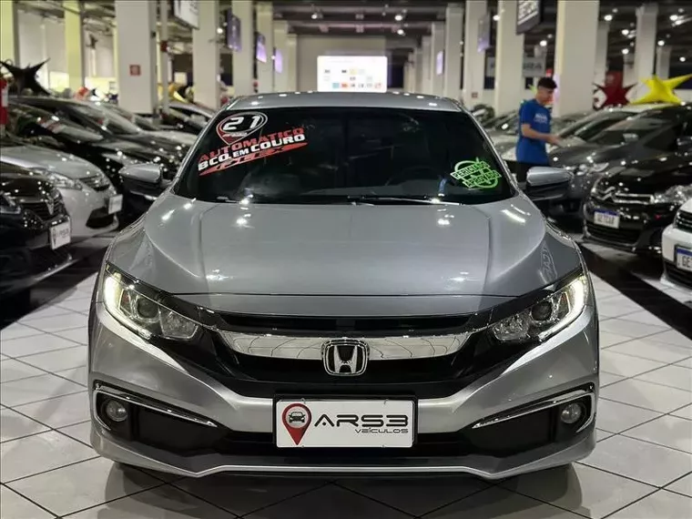 Honda Civic Prata 11