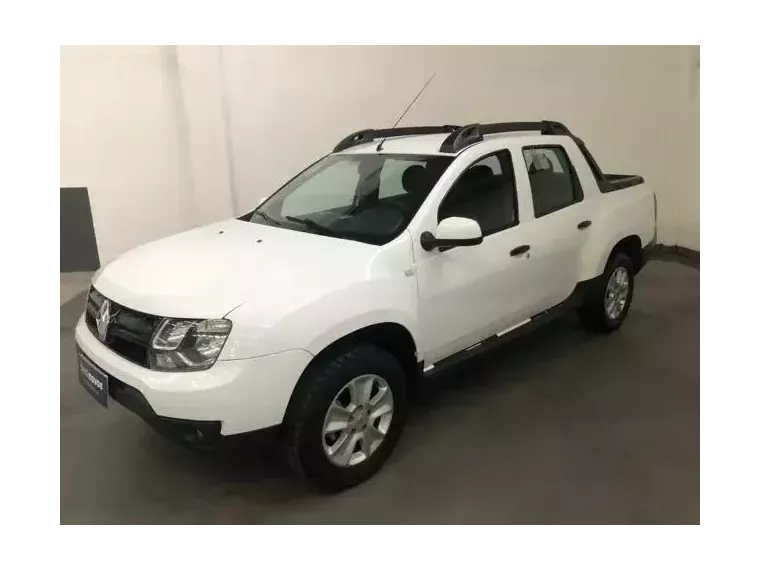 Renault Duster Oroch Branco 7