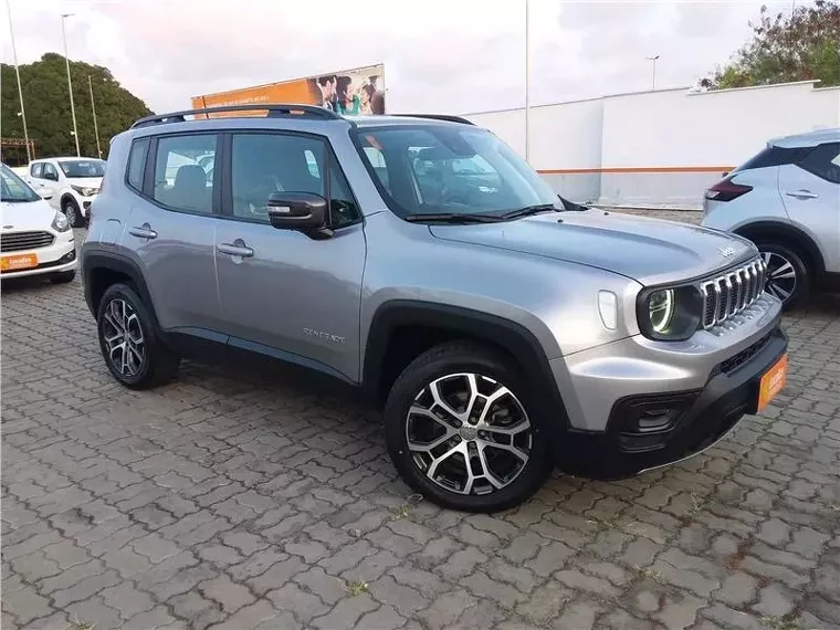 Jeep Renegade Prata 11