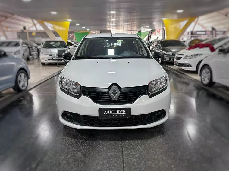 Renault Sandero Branco 6