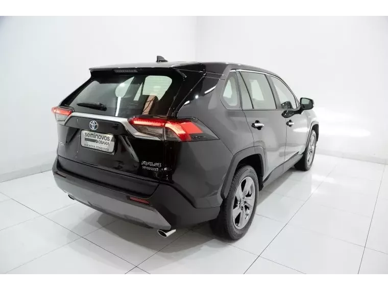 Toyota RAV4 Preto 10