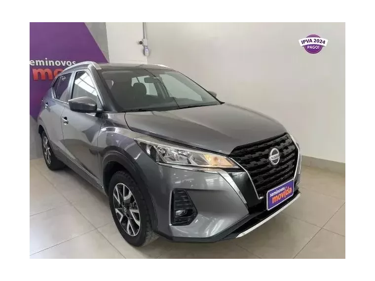 Nissan Kicks Cinza 6