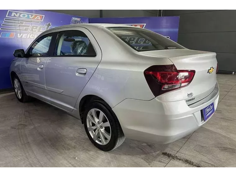 Chevrolet Cobalt Prata 2