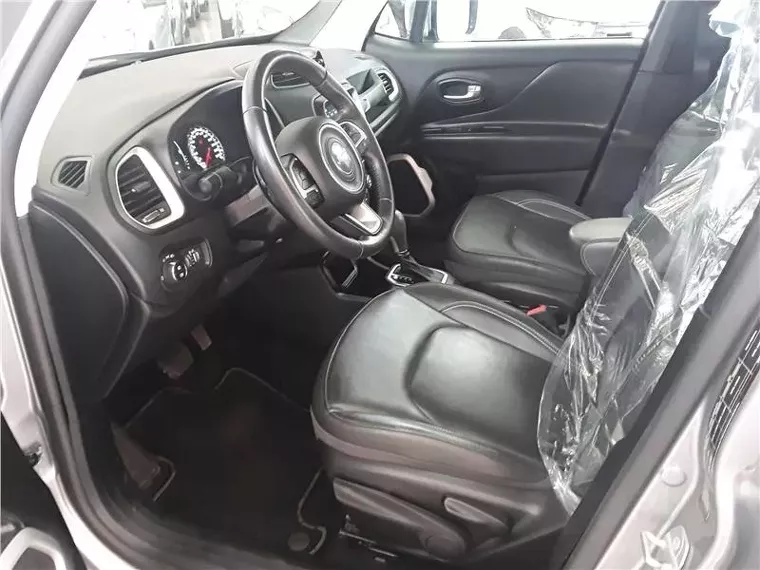 Jeep Renegade Prata 9