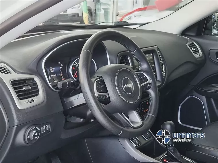 Jeep Compass Branco 4