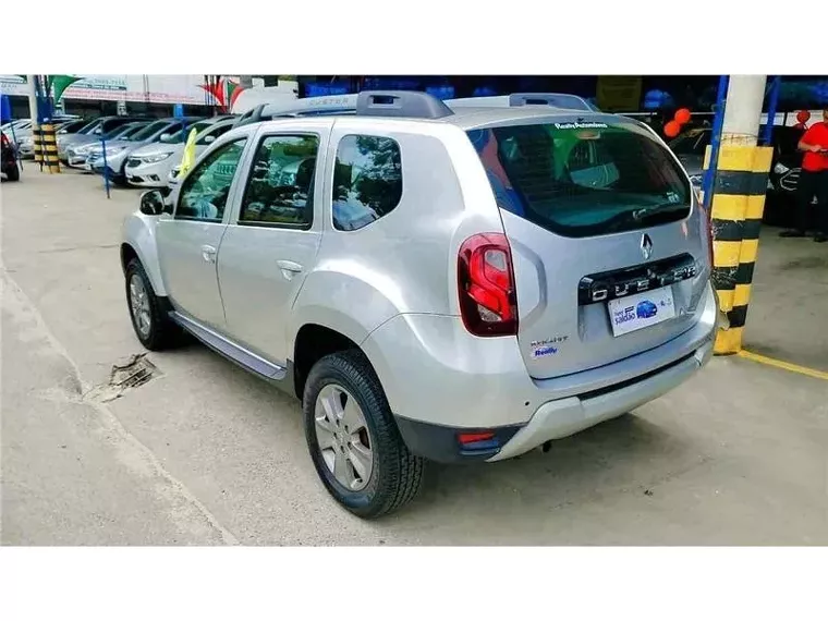 Renault Duster Prata 5