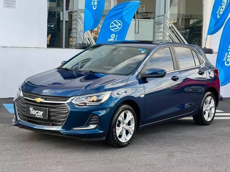 Chevrolet Onix Azul 8