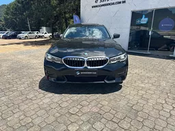 BMW 320i
