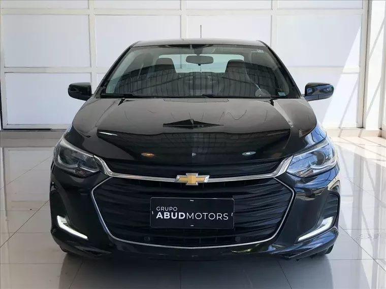 Chevrolet Onix Preto 8