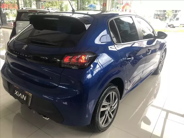 Peugeot 208 Azul 2