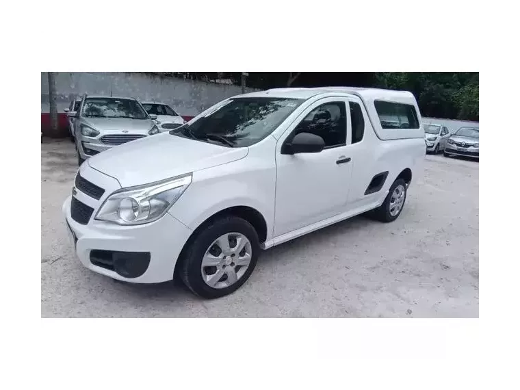 Chevrolet Montana Branco 1