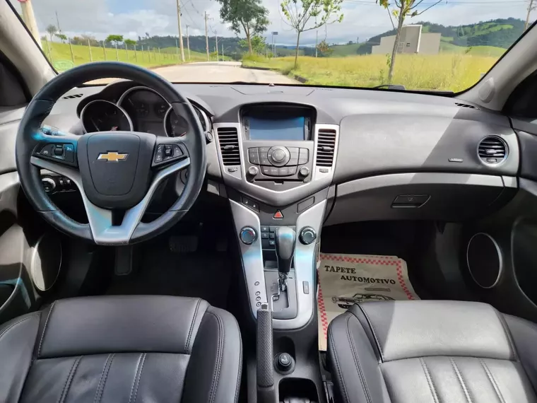 Chevrolet Cruze Preto 7