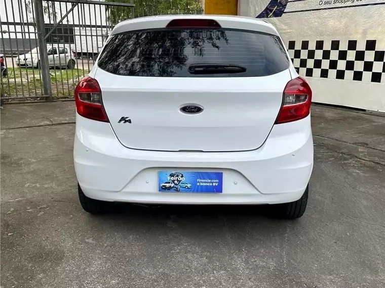 Ford KA Branco 21