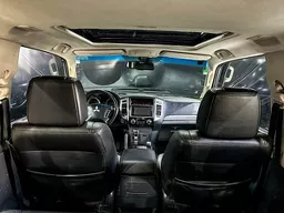 Mitsubishi Pajero Full