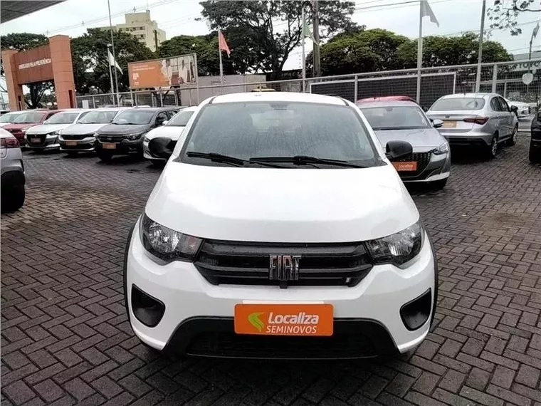 Fiat Mobi Branco 12