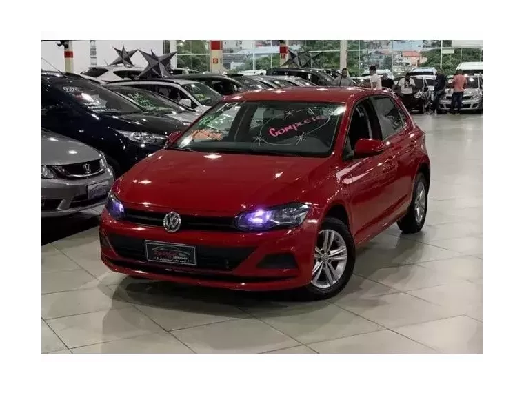 Volkswagen Polo Hatch Vermelho 3