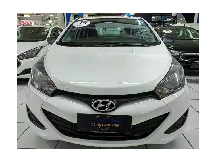 Hyundai HB20S Branco 6