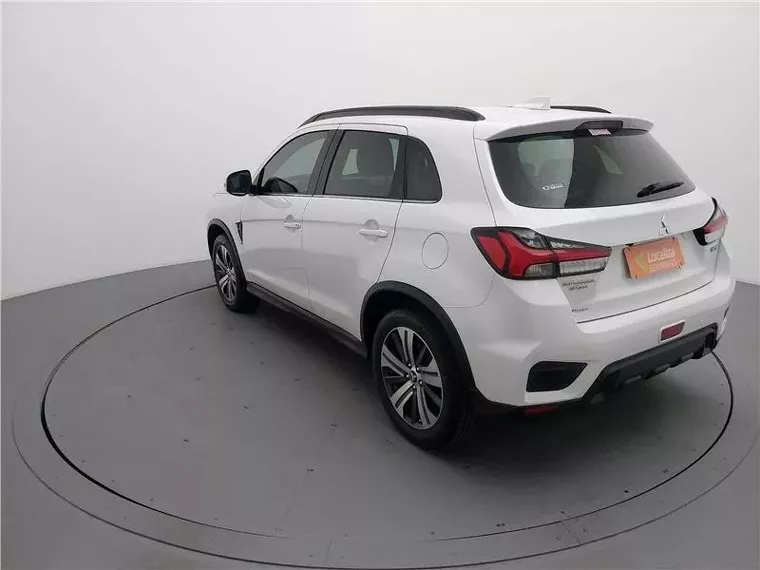 Mitsubishi Outlander Branco 9