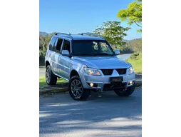 Mitsubishi Pajero TR4