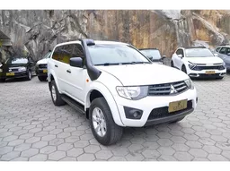 Mitsubishi Pajero Dakar