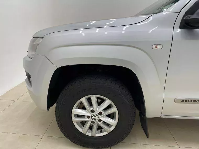 Volkswagen Amarok Prata 15