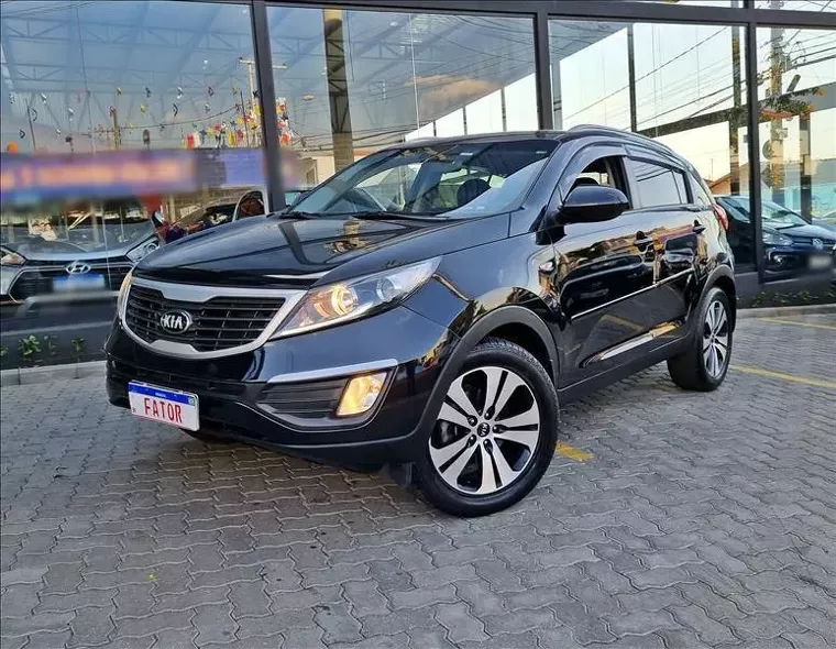 KIA Sportage Preto 13