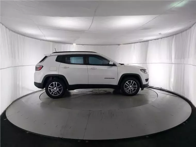 Jeep Compass Branco 9