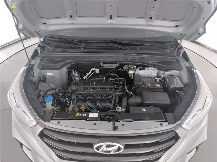 Hyundai Creta Prata 12