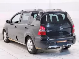 Nissan Grand Livina