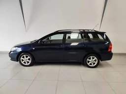 Toyota Fielder