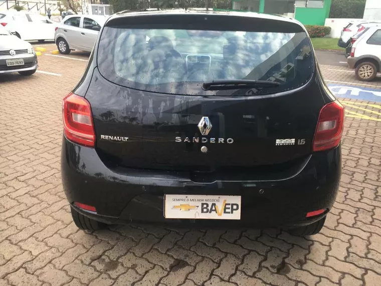 Renault Sandero Preto 6