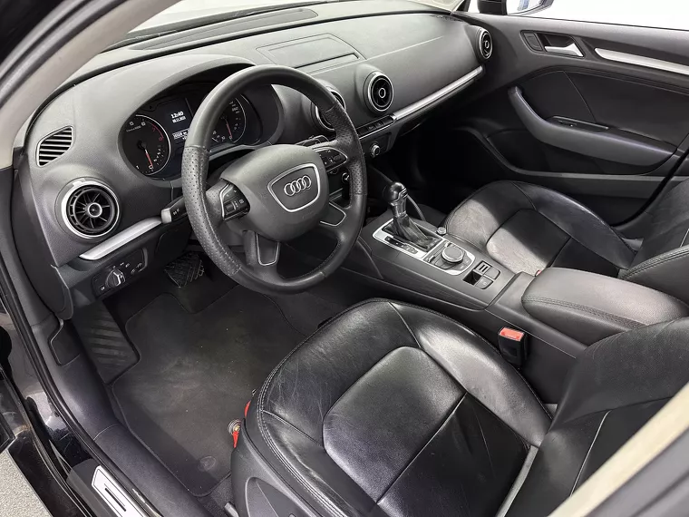 Audi A3 Preto 6