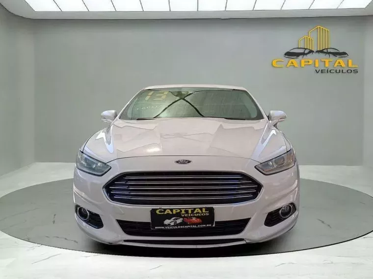 Ford Fusion Branco 9