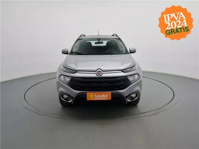 Fiat Toro Prata 4