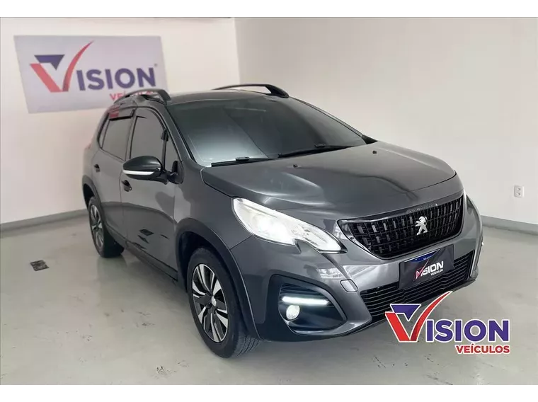 Peugeot 2008 Cinza 1