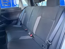 Volkswagen Polo Hatch