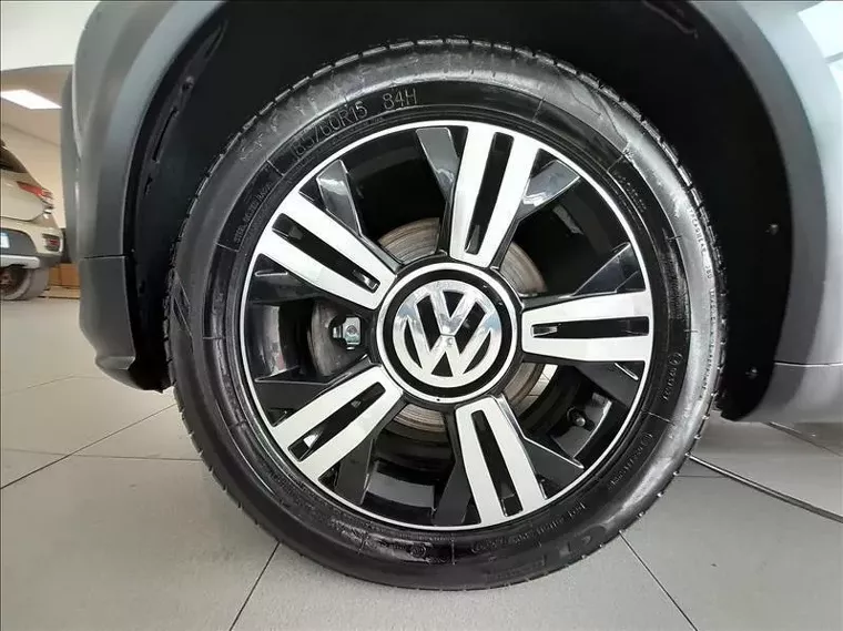 Volkswagen UP Cinza 11