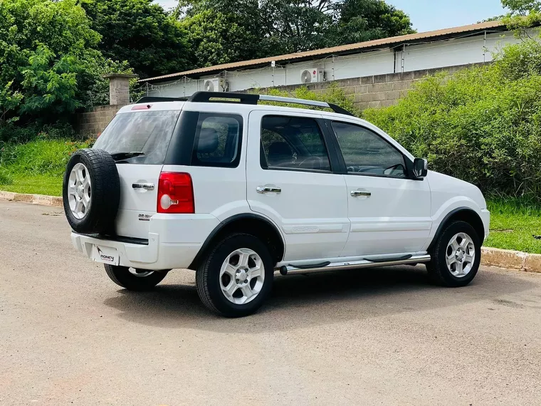 Ford Ecosport Branco 9