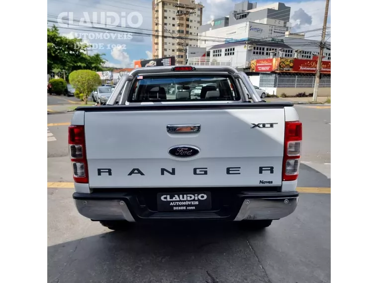 Foto do carro