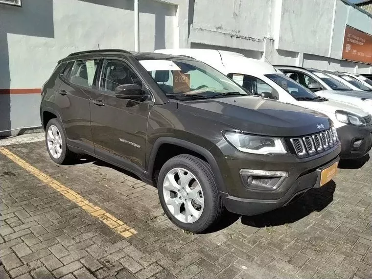 Jeep Compass Verde 9