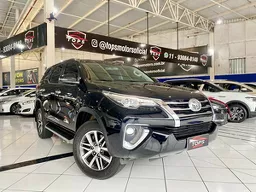 Toyota Hilux SW4