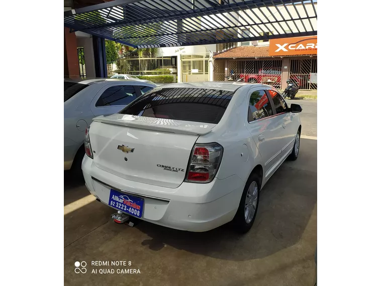 Chevrolet Cobalt Branco 1