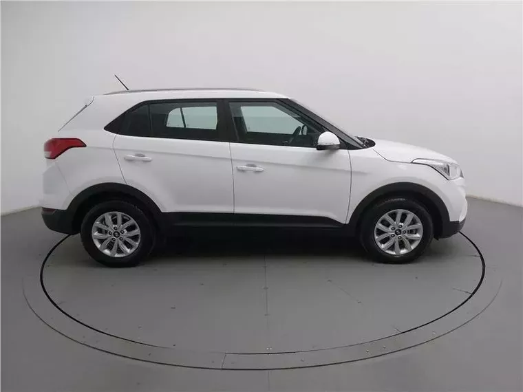 Hyundai Creta Branco 12