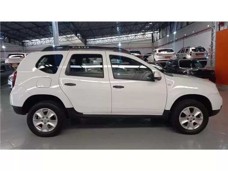 Renault Duster Branco 3